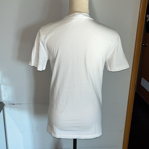 McQ Alexander McQueen Men's White and Cream T-shirt
Size XS - Picture 4 of 6